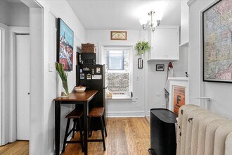652 W Oakdale Ave, Unit 3N in Chicago, IL - Building Photo - Building Photo