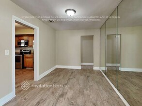 7321 Egypt Lake Dr in Tampa, FL - Building Photo - Building Photo