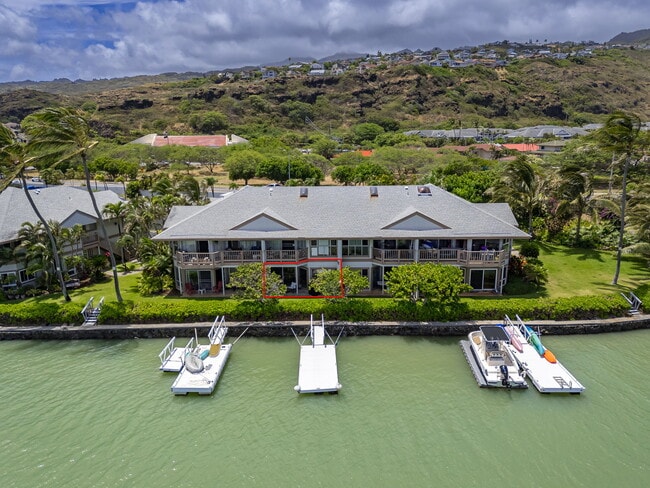 property at 7007 Hawaii Kai Dr