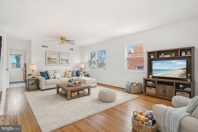 property at 6212 Carters Ln