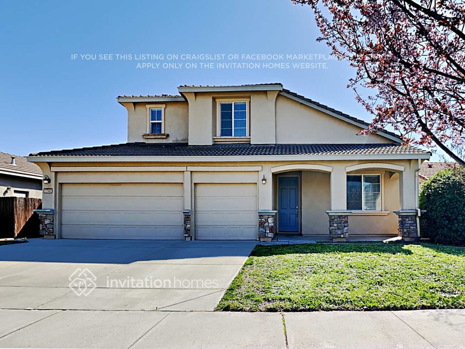 1740 Cattail Dr in Marysville, CA - Building Photo