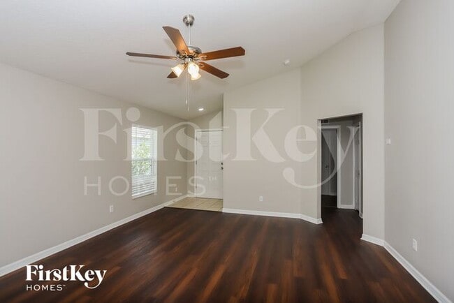 15206 Searobbin Dr in Lakewood Ranch, FL - Foto de edificio - Building Photo