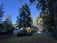 18609 Kristi Way in Lake Oswego, OR - Foto de edificio - Building Photo