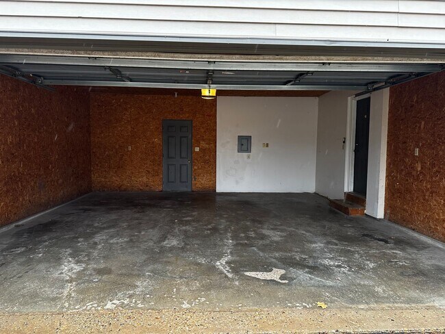 732 Meadow Park Dr-Unit -B-2 in Clinton, WI - Building Photo - Building Photo