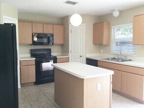 1099 Welch Hill Cir in Apopka, FL - Building Photo - Building Photo