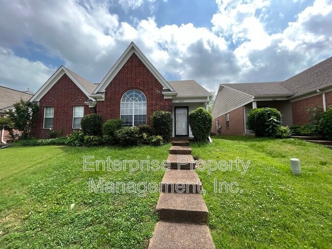 property at 6869 Century Oaks Dr