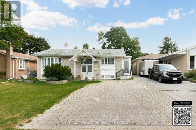 property at 394 Paliser Crescent N