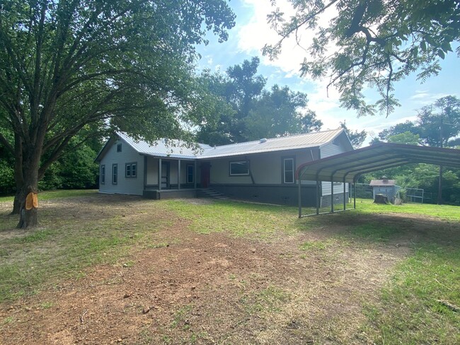 property at 6159 FM 125