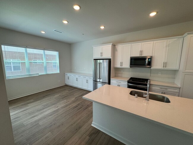 2021 Bravo Loop in Chula Vista, CA - Building Photo - Building Photo
