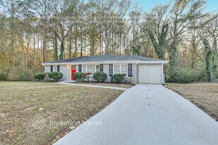 3656 Bolfair Dr NW in Atlanta, GA - Building Photo