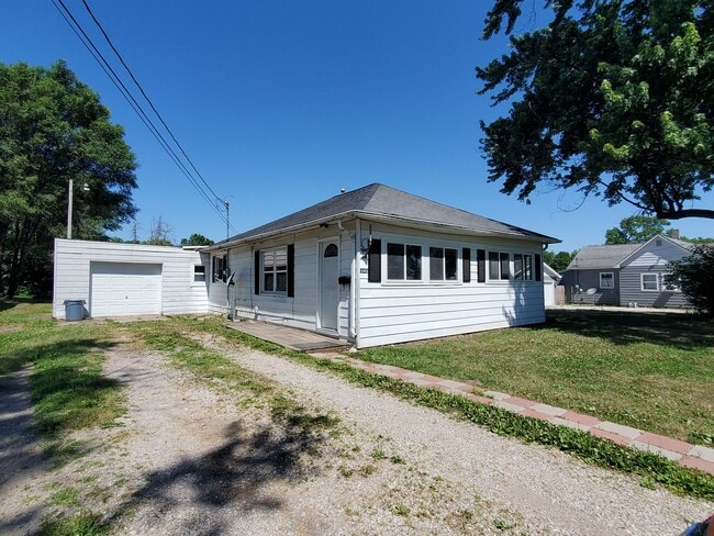 property at 1540 N 9th St
