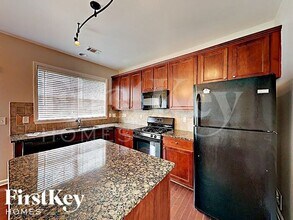 2460 Vistoria Dr in Cumming, GA - Building Photo - Building Photo