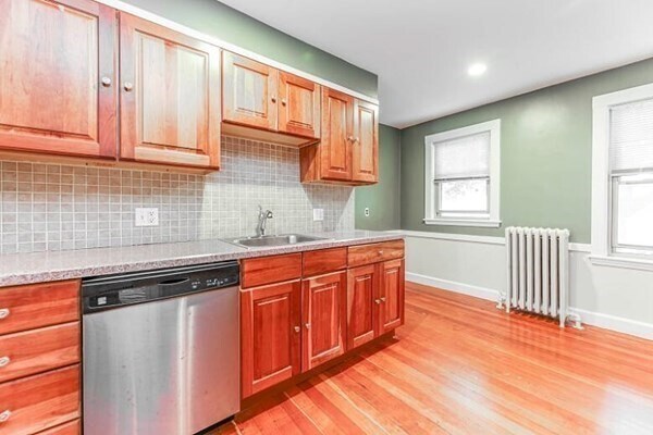 17 Hastings St in Boston, MA - Building Photo - Building Photo