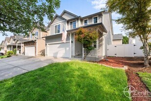 12602 NE 26th St in Vancouver, WA - Building Photo