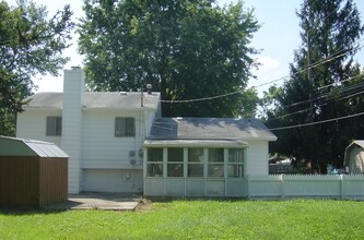 3656 Beechton Rd in Columbus, OH - Building Photo - Building Photo