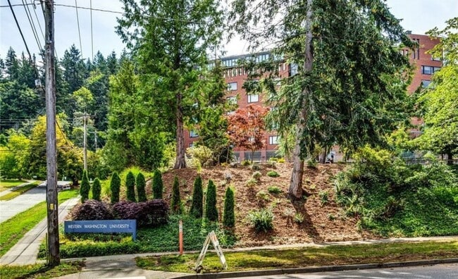 631 N Garden St in Bellingham, WA - Building Photo - Building Photo