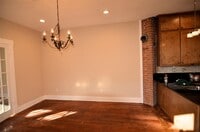 2120 McKee St photo'