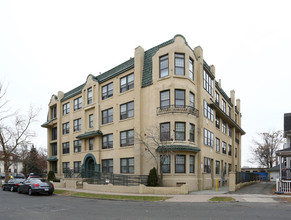 Kenwyn & Quadrangle Apartments in Springfield, MA - Foto de edificio - Building Photo