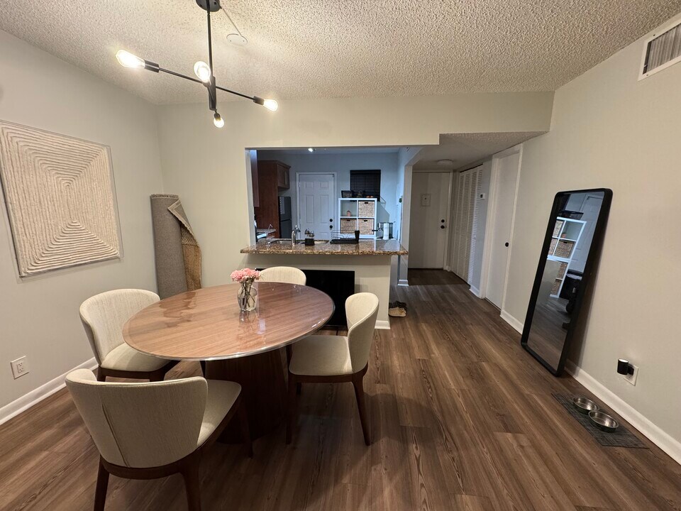 410 NW 68th Ave, Unit 303 in Plantation, FL - Building Photo