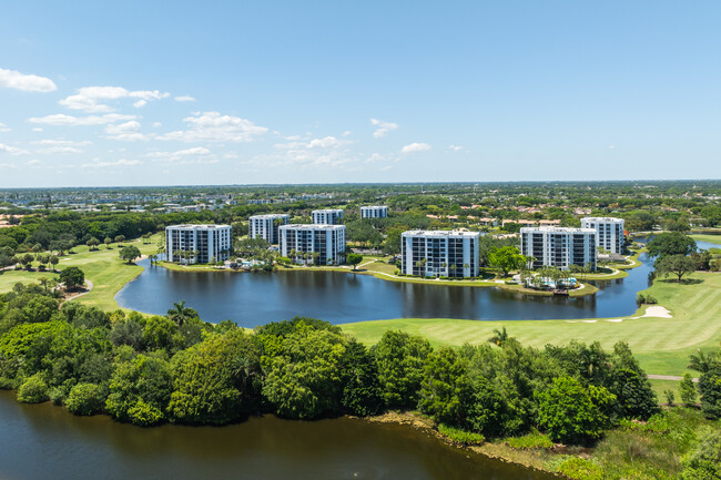 Lakewood Midrise in Boca Raton, FL - Foto de edificio - Building Photo