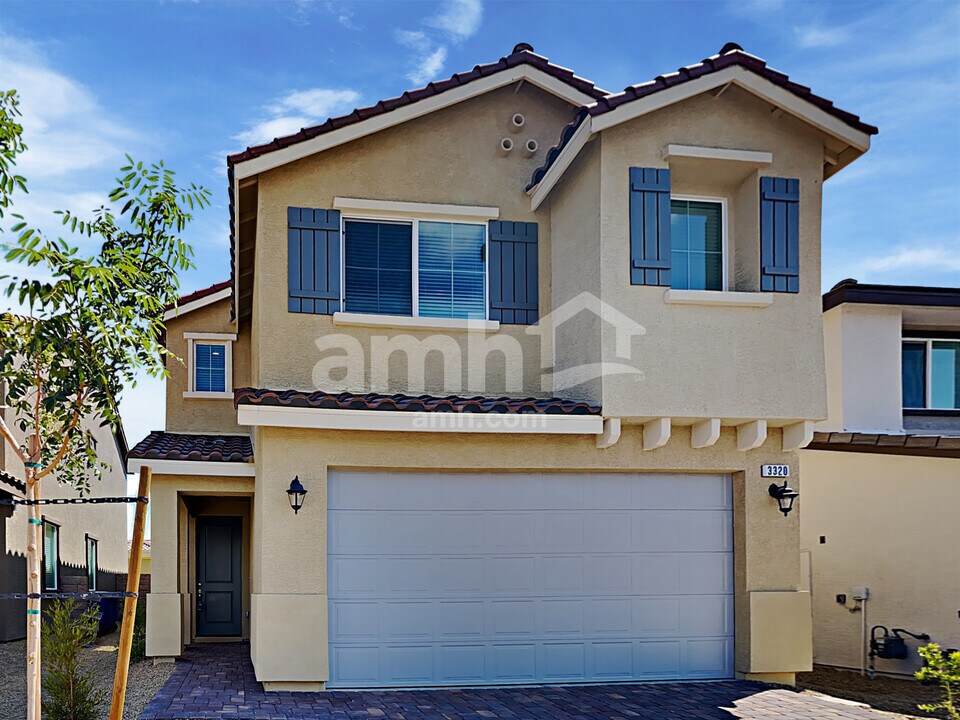 3320 Blodwen St in Las Vegas, NV - Building Photo