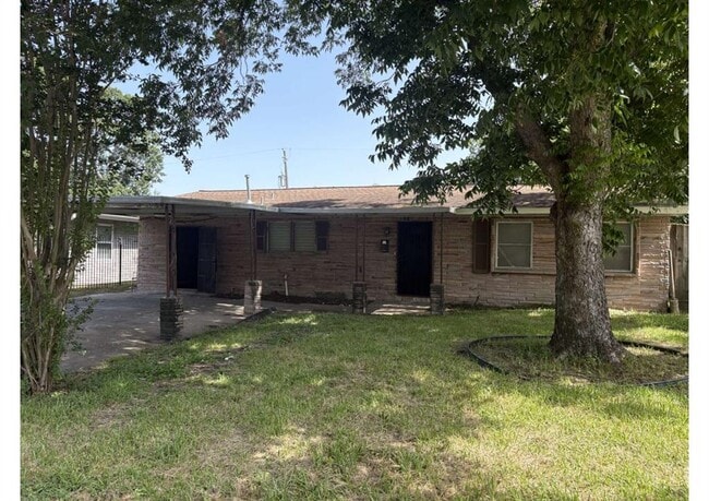 5923 Van Fleet St in Houston, TX - Building Photo - Building Photo