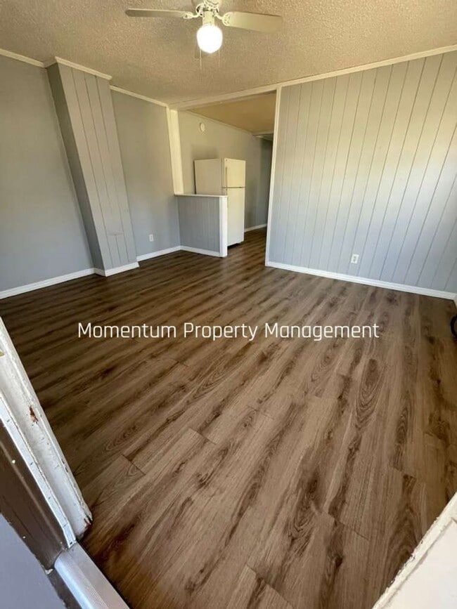 207 NE 2nd St in Mulberry, FL - Building Photo - Building Photo