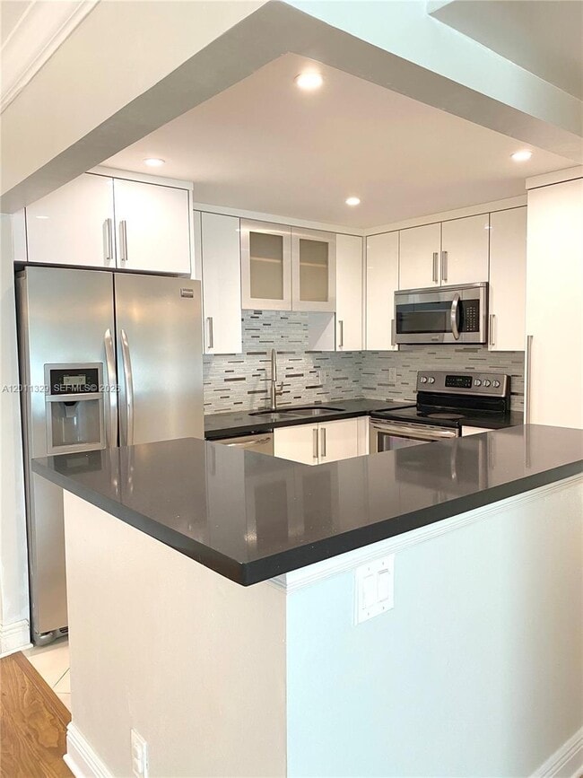 property at 700 SE 2nd Ave