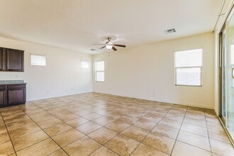 1950 N 55th Pl in Mesa, AZ - Building Photo - Building Photo