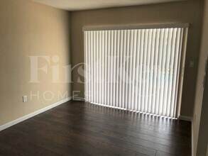 9280 Sunset Strip in Sunrise, FL - Building Photo - Building Photo