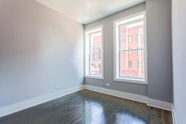 1711 S Carpenter St in Chicago, IL - Building Photo - Building Photo