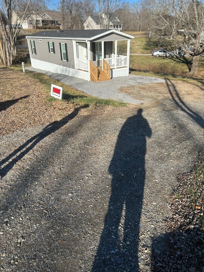 28 Justice Ridge Terrace in Candler, NC - Building Photo - Building Photo