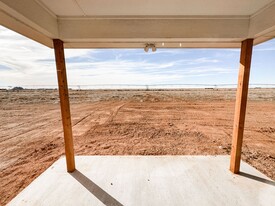 10705 N County Rd 2800 in Lubbock, TX - Building Photo - Building Photo