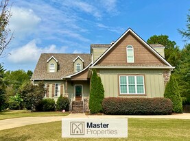 4 Fife Ct in Simpsonville, SC - Building Photo