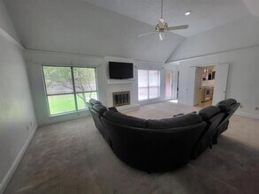 6 Janthina St in Bay City, TX - Building Photo - Building Photo