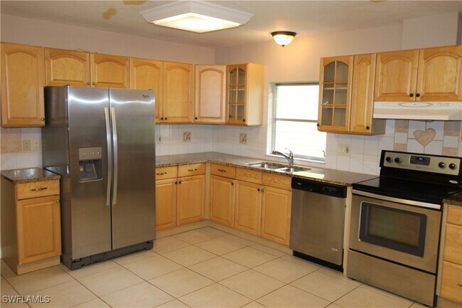 787 98th Ave N in Naples, FL - Building Photo - Building Photo