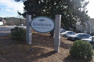 Kreekview Apartments in Vestavia Hills, AL - Foto de edificio - Building Photo