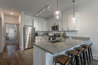 Parkview Apartments in Huber Heights, OH - Building Photo - Building Photo