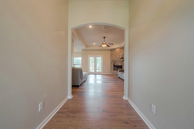 property at 14403 Vlasta St