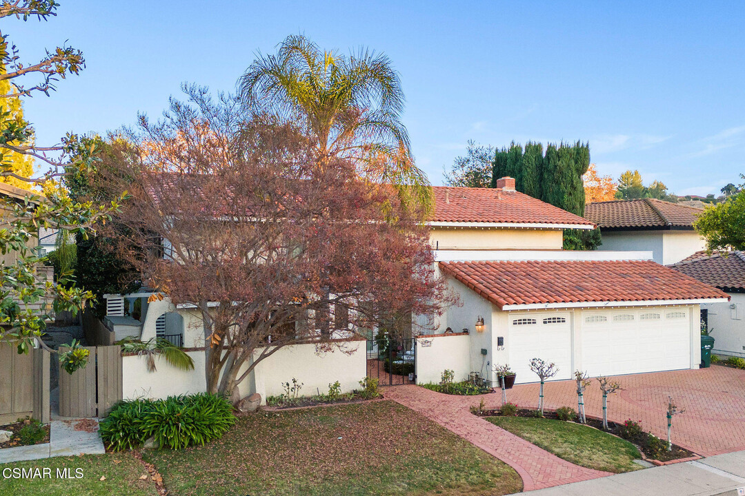 1528 Covington Ave in Westlake Village, CA - Building Photo