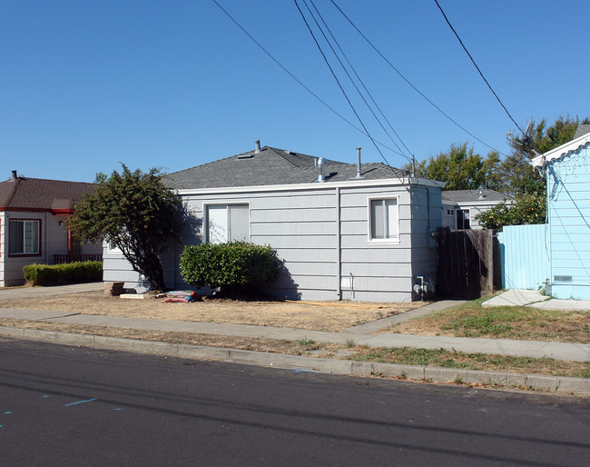 851 33rd St in Richmond, CA - Building Photo - Building Photo