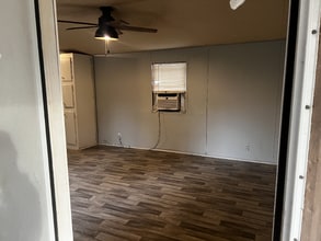 10 Harding St in Huntsville, TX - Building Photo - Building Photo