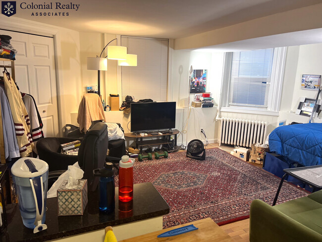 property at 176 Commonwealth Ave