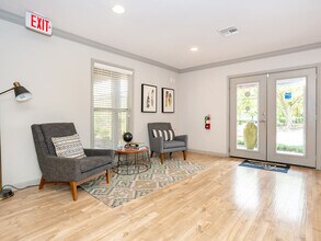 Acadian Point Apartments in Lafayette, LA - Building Photo - Building Photo