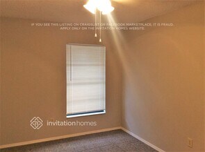 9725 Fox Chapel Rd in Tampa, FL - Building Photo - Building Photo