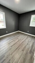 1815 Tasker St in Philadelphia, PA - Building Photo - Building Photo
