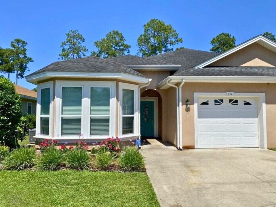 117 Brookshire Ct in Kingsland, GA - Foto de edificio