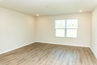 202 Laurel Hl St in Crestview, FL - Building Photo - Building Photo