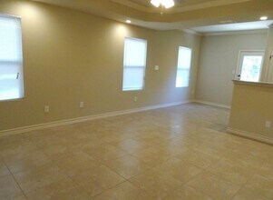 6606 Mia Way in San Antonio, TX - Building Photo - Building Photo