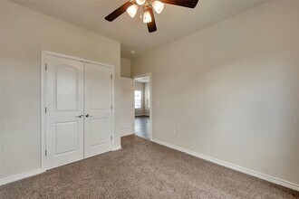 203 Glade Bridge Ln in Dickinson, TX - Building Photo - Building Photo